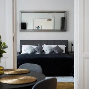 Apartment Dusni Superior, Prag